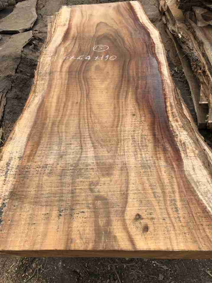 Mặt bàn gỗ Me Tây nguyên tấm dài 190 rộng 64 dày 6 (cm)