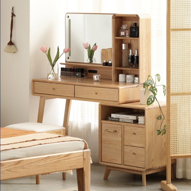 Bàn Trang Điểm Gỗ Sồi (Oak) - Sự Lựa Chọn Nhẹ Nhàng Cho Không Gian