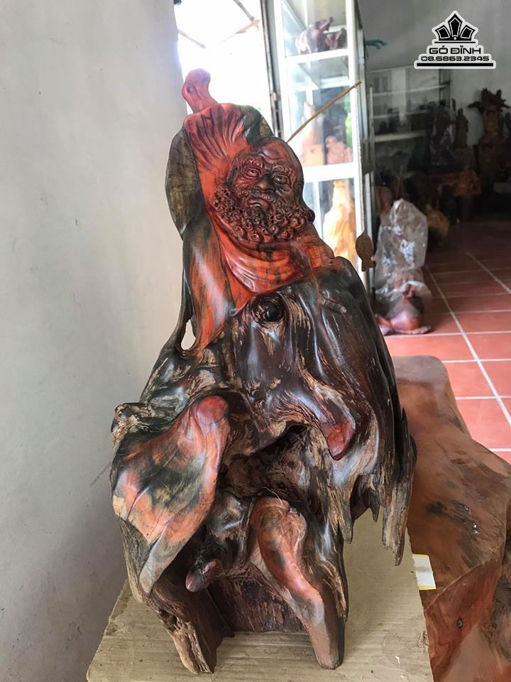 Tượng Tổ Đạt Ma Gỗ Lũa Trắc