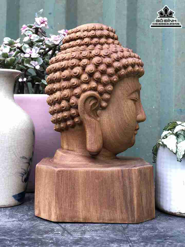 Tuong-Dien-Phat-Duc-Tu-Dien-Go-Bach-Xanh