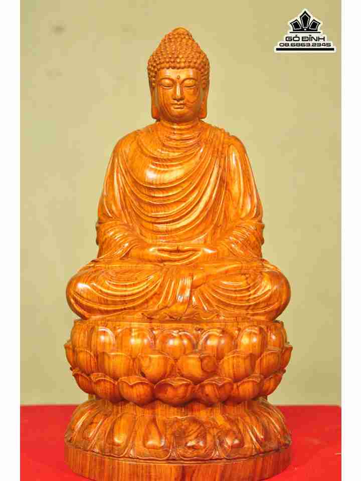 Tuong-Phat-Thich-Ca-Ngoi-Dai-Sen-de-xe-Go-Huong-