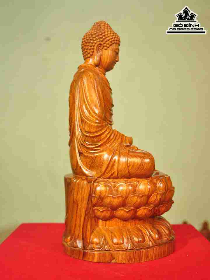Tuong-Phat-Thich-Ca-Ngoi-Dai-Sen-de-xe-Go-Huong-4
