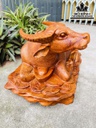 Tượng Trâu Phong Thủy Gỗ Hương Cao 26 Ngang 43 Sâu 28 (cm)