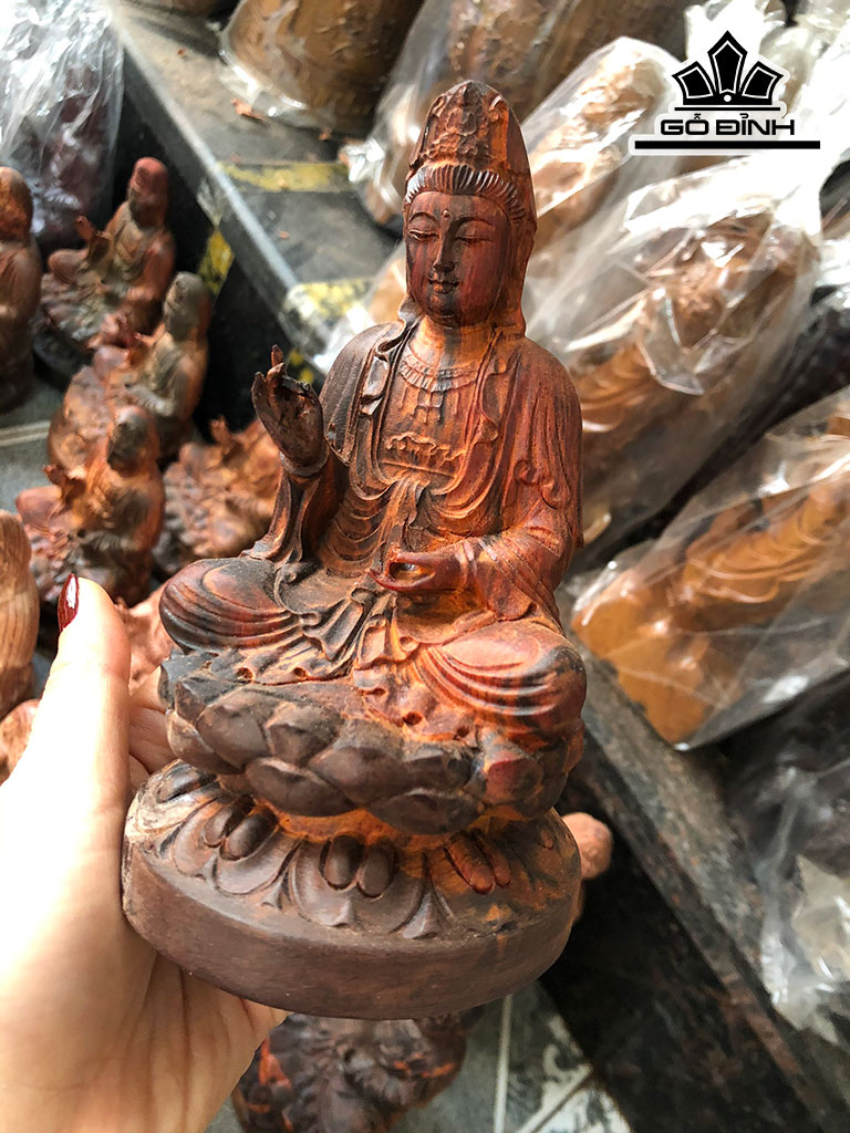 Tượng Phật Bà Quan Âm Gỗ Trắc Cao 15 Đường Kính 9 (cm)
