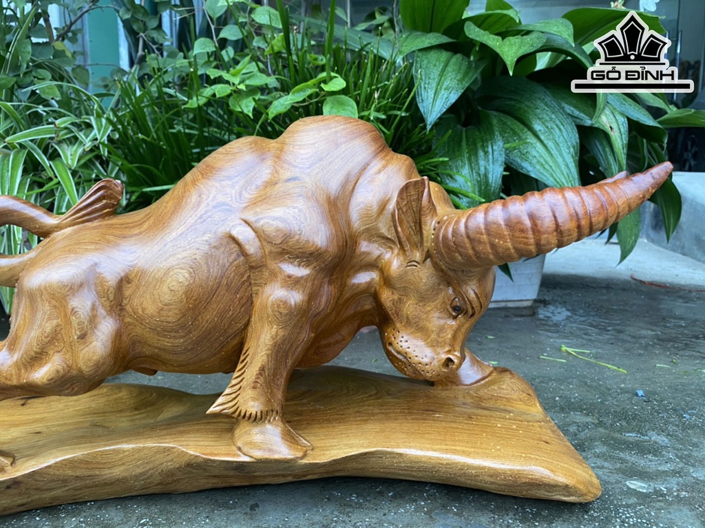 Tượng Bò Tót Gỗ Hương Cao 27 Ngang 48 Sâu 20 (cm)