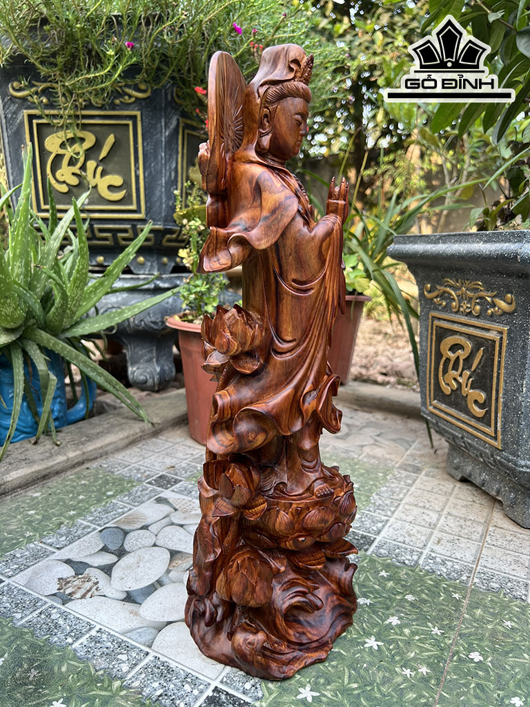 Tượng Quán Thế Âm Bồ Tát Gỗ Sưa Cao 44 Ngang 20 Sâu 15 (cm)