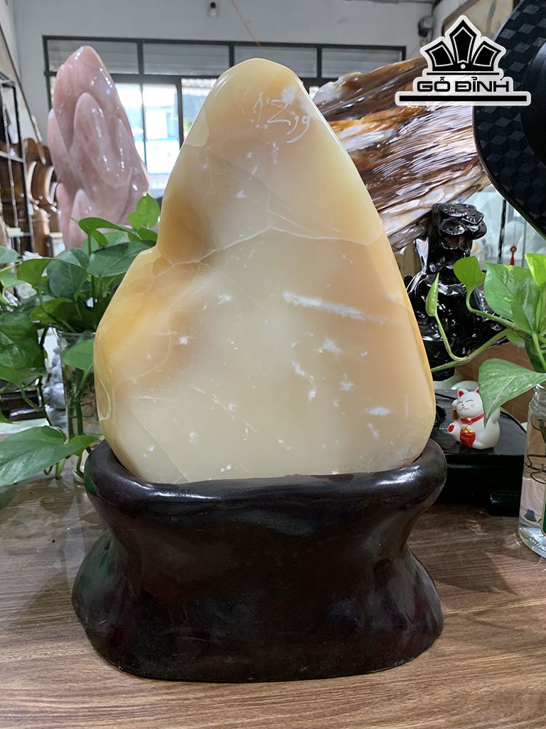 Núi Đá Cảnh Đá Ngọc Hoàng Cao 30 Ngang 26 Sâu 15 (cm) 12,9kg