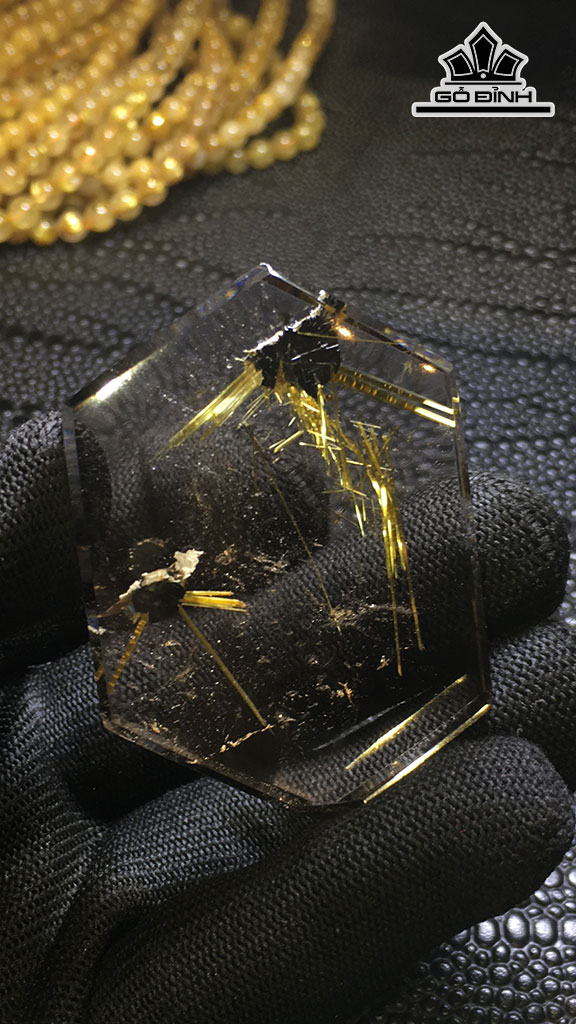 Mặt Dây Chuyền Đá Thạch Anh Tóc Vàng Cao 54,6 Ngang 38 Sâu 11,2 (mm) 48,2gr