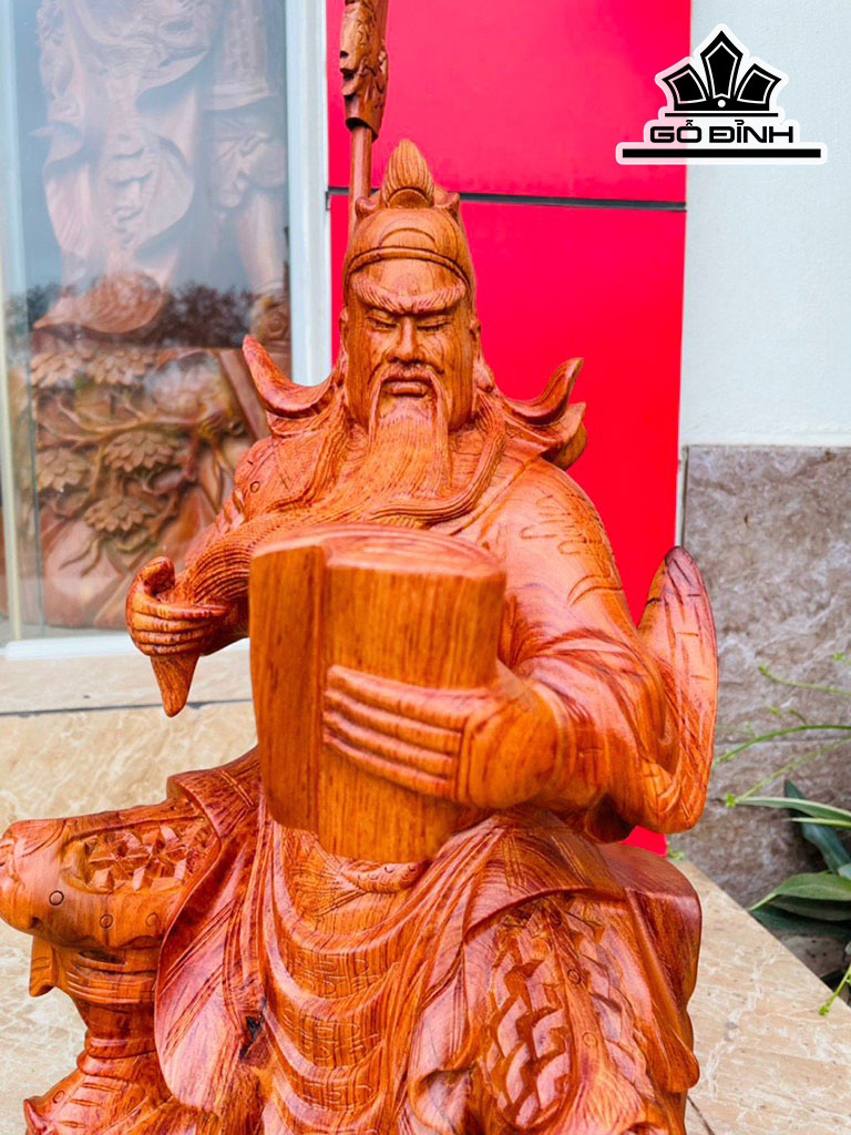 Tượng Quan Công Gỗ Hương Cao 50 Ngang 28 Sâu 18 (cm)