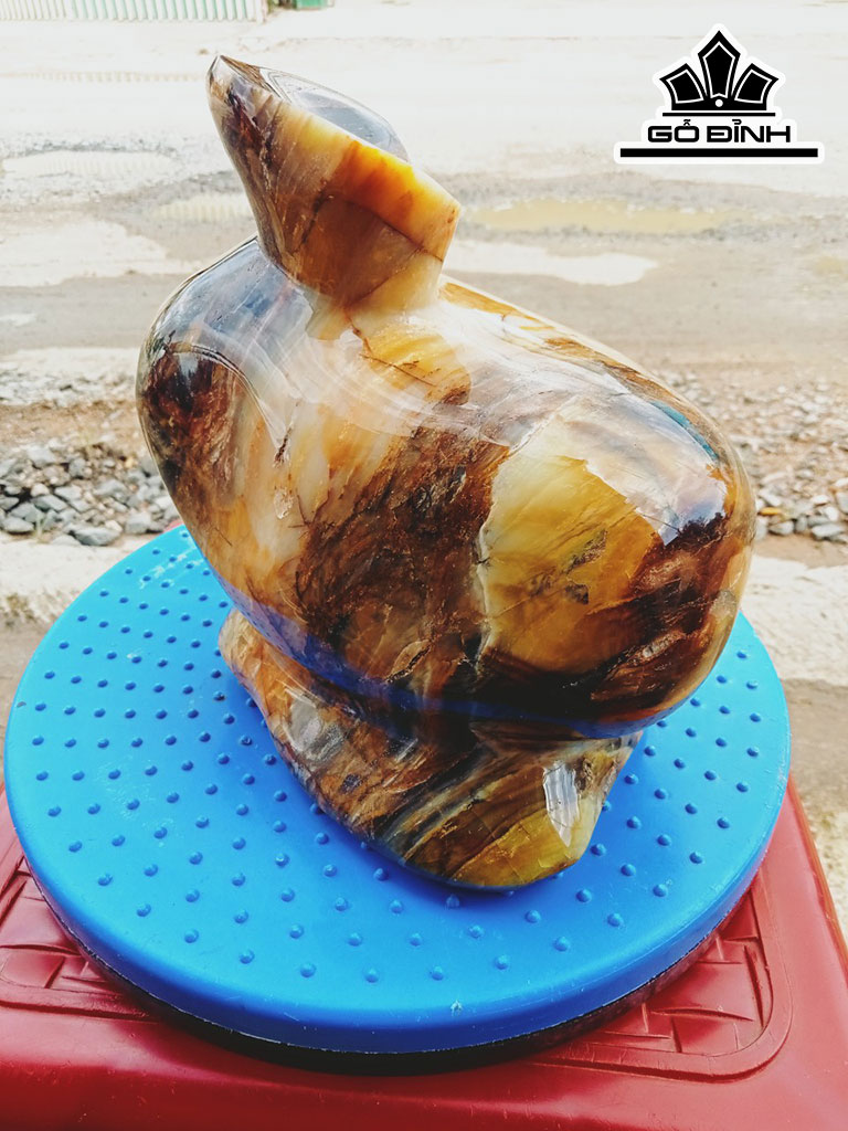 Tác Phẩm Gỗ Hóa Ngọc Cao 18 Ngang 17 (cm) 3,5kg