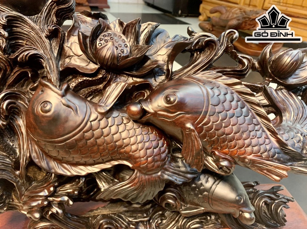 Tượng Tam Ngư Vờn Sen Gỗ Trắc Cao 37 Ngang 58 Sâu 13 (cm)