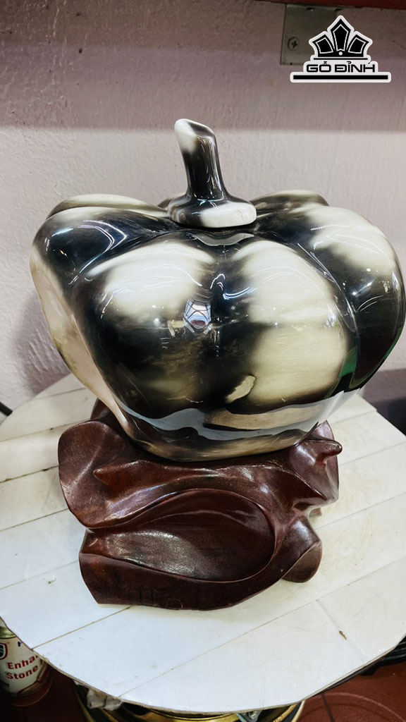 Quả Bí Ngô Gỗ Hóa Ngọc Cao 30 Ngang 22 (cm) 11,5kg