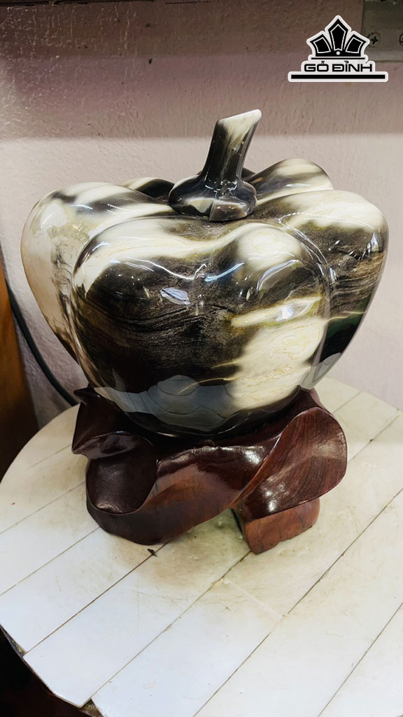 Quả Bí Ngô Gỗ Hóa Ngọc Cao 30 Ngang 22 (cm) 11,5kg