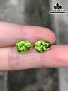 Cặp Đá Peridot Cao 10,5 Ngang 8 Sâu 6,5 (mm) 3,46cts và Cao 10,6 Ngang 8 Sâu 6 (mm) 3,05cts
