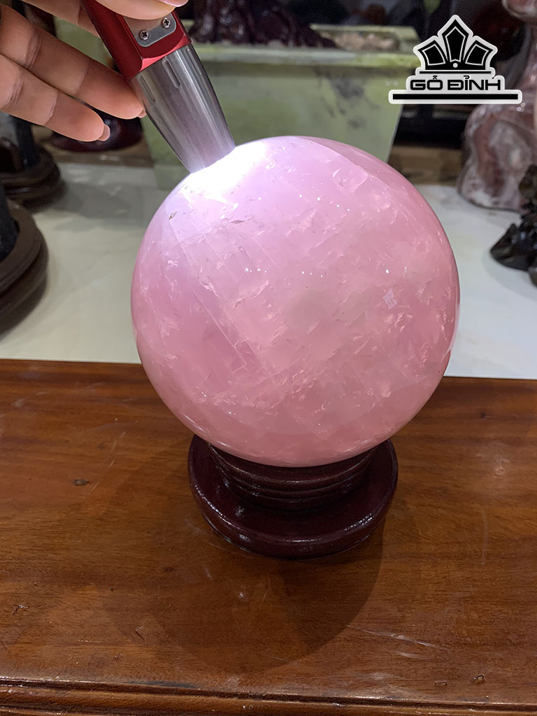 Bi Cầu Đá Thạch Anh Hồng 3,9kg