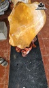 Tác Phẩm Đá Mã Não Vàng Cao 51 Ngang 35 (cm) 28kg