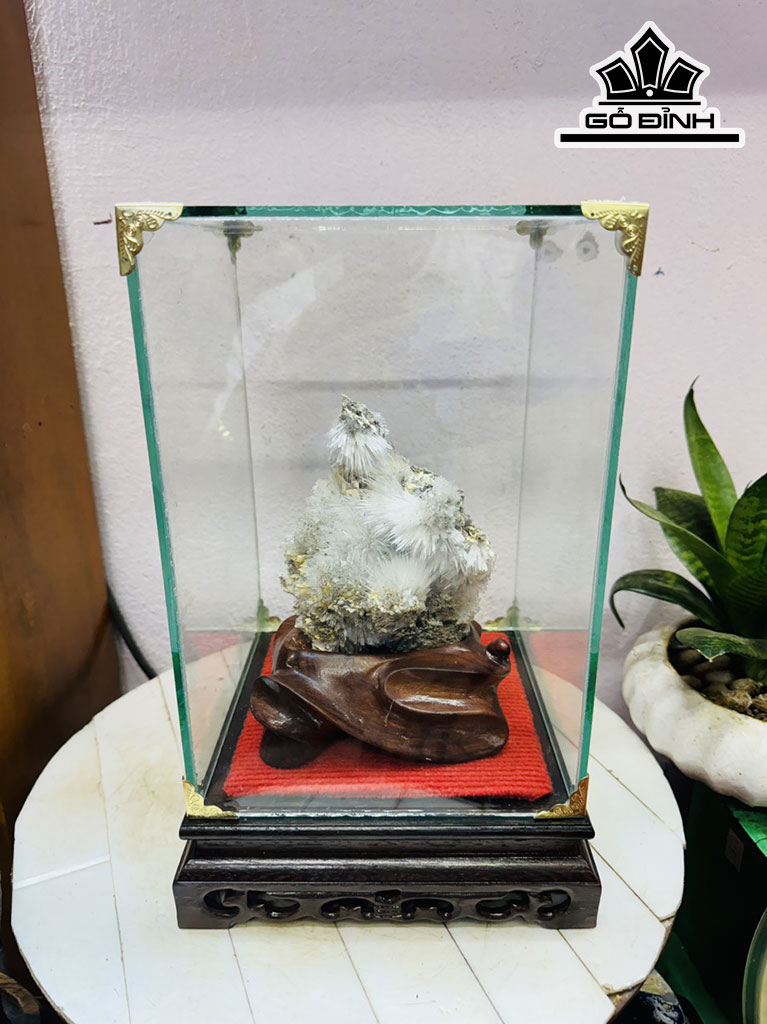 Bông Hoa Ưu Đàm Đá Trầm Tích Cao 33 Ngang 19 (cm) 3,9kg