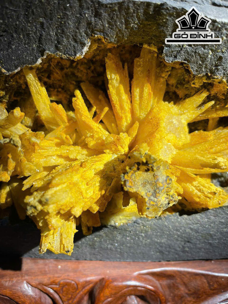 Bông Hoa Ưu Đàm Đá Trầm Tích Cao 29 Ngang 29 (cm) 22kg