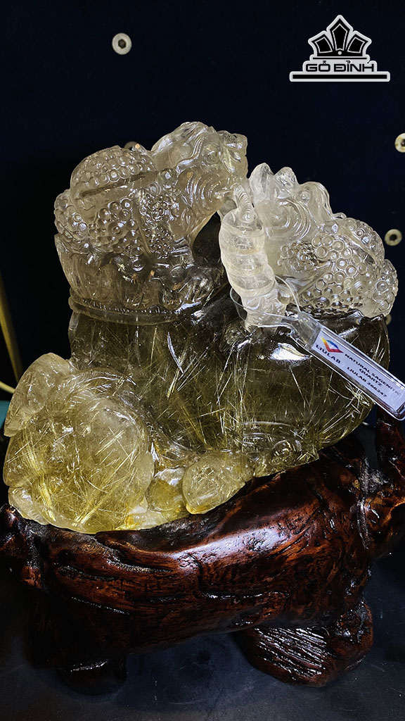 Tác Phẩm Thiềm Thừ Đá Thạch Anh Tóc Vàng Cao 14,5 Ngang 14,0 Sâu 9,4 (cm) 1,8kg