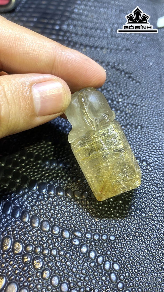 Ấn Tỳ Hưu Đá Thạch Anh Tóc Vàng Cao 45 Ngang 20 Sâu 20 (mm) 40g