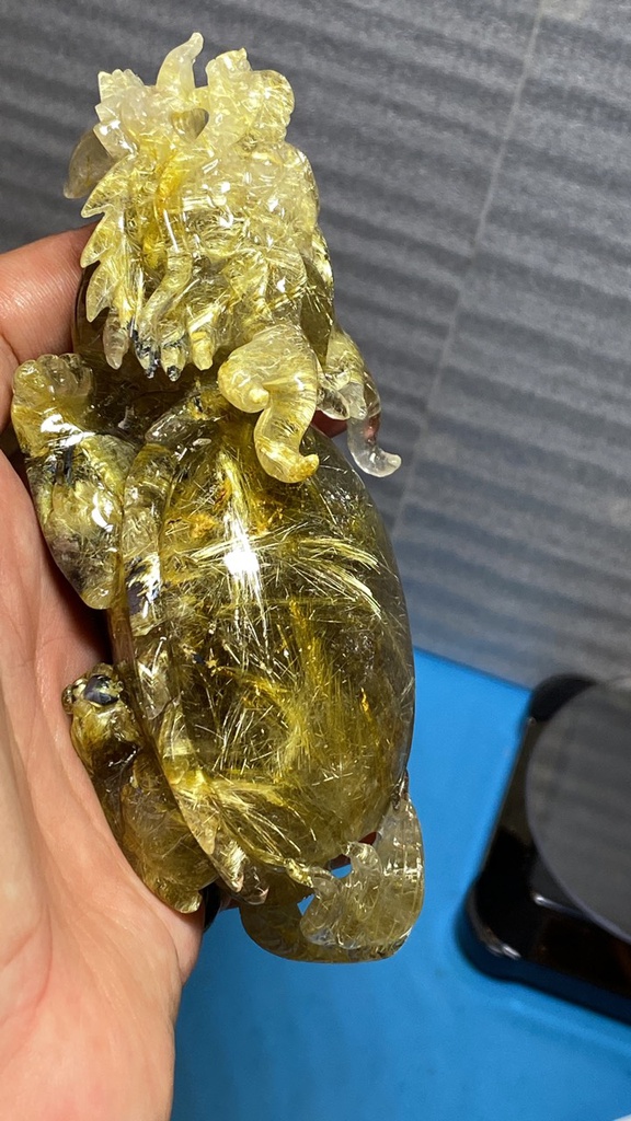 Tác Phẩm Long Quy Đá Thạch Anh Tóc Vàng Cao 133,3 Ngang 61 Sâu 45,3 (mm) 363,6g