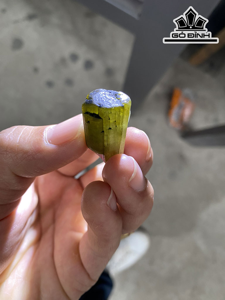 Mặt Dây Chuyền Đá Tourmaline Cao 15 (mm)