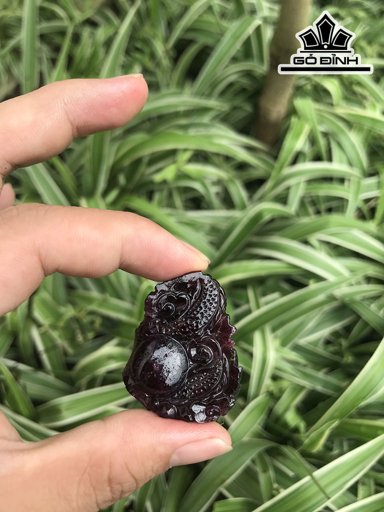 Mặt Dây Chuyền Rồng Đá Garnet Hồng Lựu Cao 32 Ngang 39 (mm) 120cts