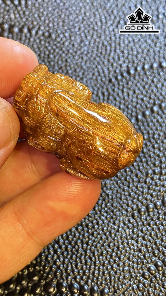 Mặt Dây Chuyền Tỳ Hưu Đá Thạch Anh Tóc Nâu Cao 33,8 Ngang 19 Sâu 16,6 (mm) 18g