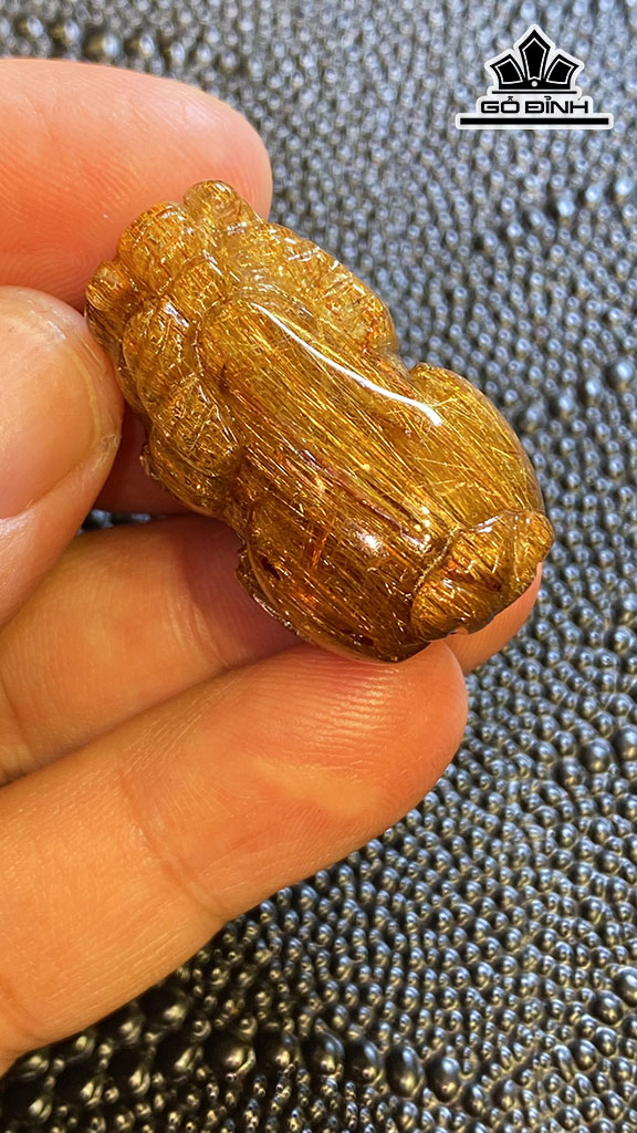 Mặt Dây Chuyền Tỳ Hưu Đá Thạch Anh Tóc Nâu Cao 33,8 Ngang 19 Sâu 16,6 (mm) 18g