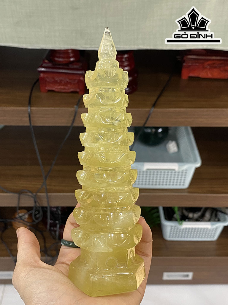 Bảo Tháp Đá Thạch Anh Vàng Cao 18 (cm)