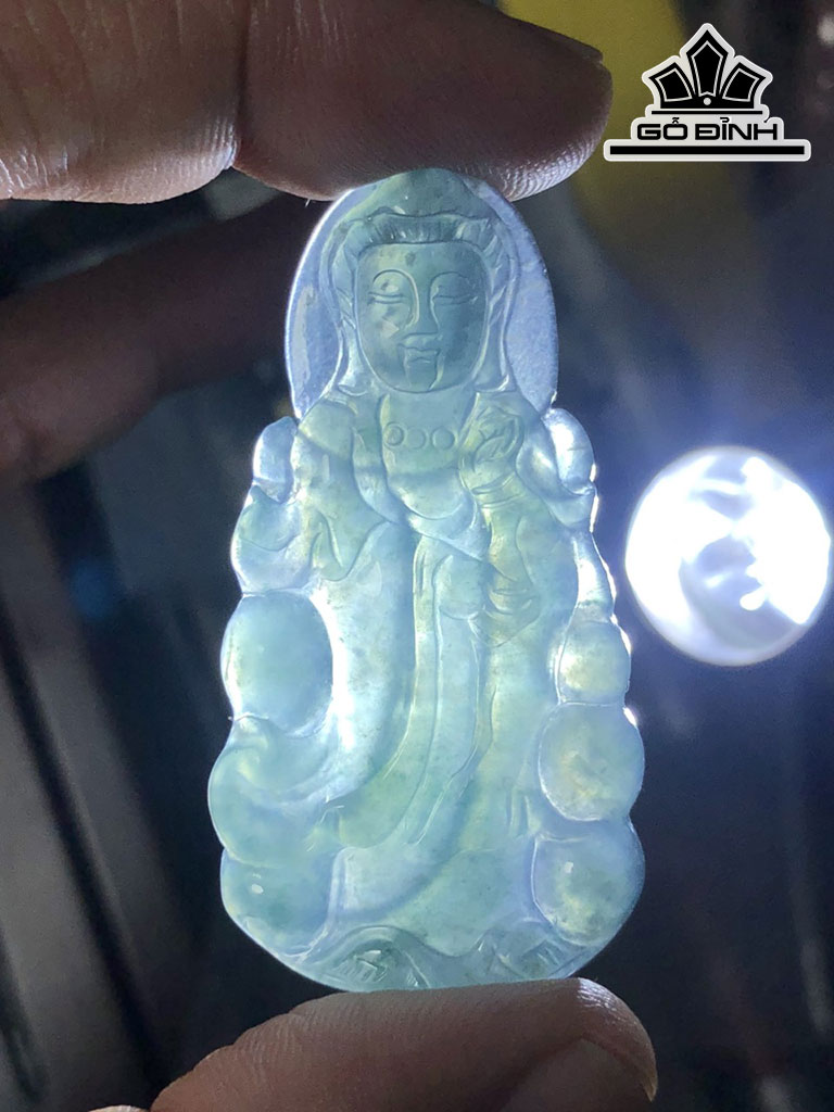 Mặt Dây Chuyền Quan Âm Đá Cẩm Thạch Cao 52 Ngang 27 Sâu 4,3 (mm) 10g