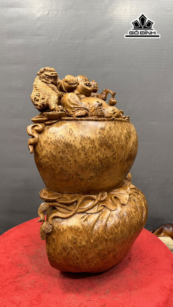 binh-hoa-mai-lan-phu-quy-go-nu-ngoc-am-cao-60-ngang-45-sau-20-cm-450824