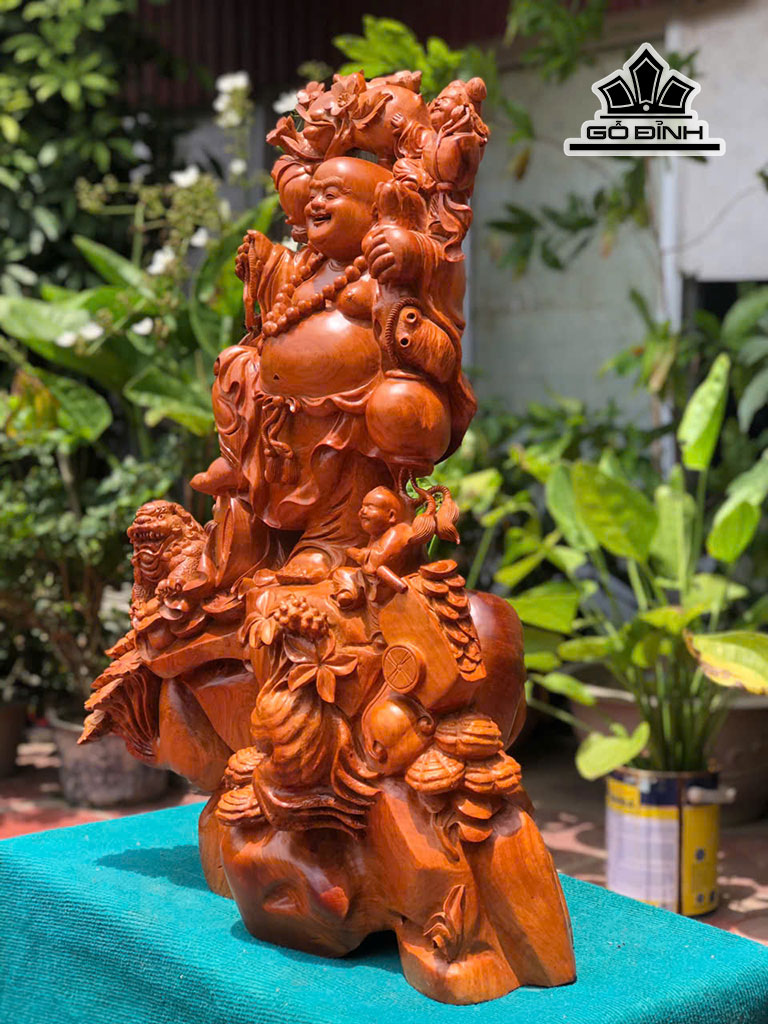 tuong-phat-di-lac-tam-phuc-go-huong-cao-88-ngang-63-sau-33-cm-451471