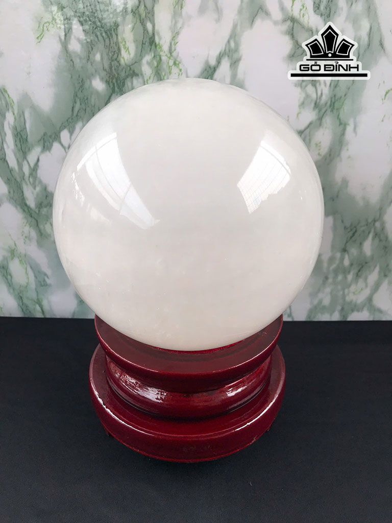 bi-cau-da-thach-anh-trang-duong-kinh-18-cm-75kg-452287