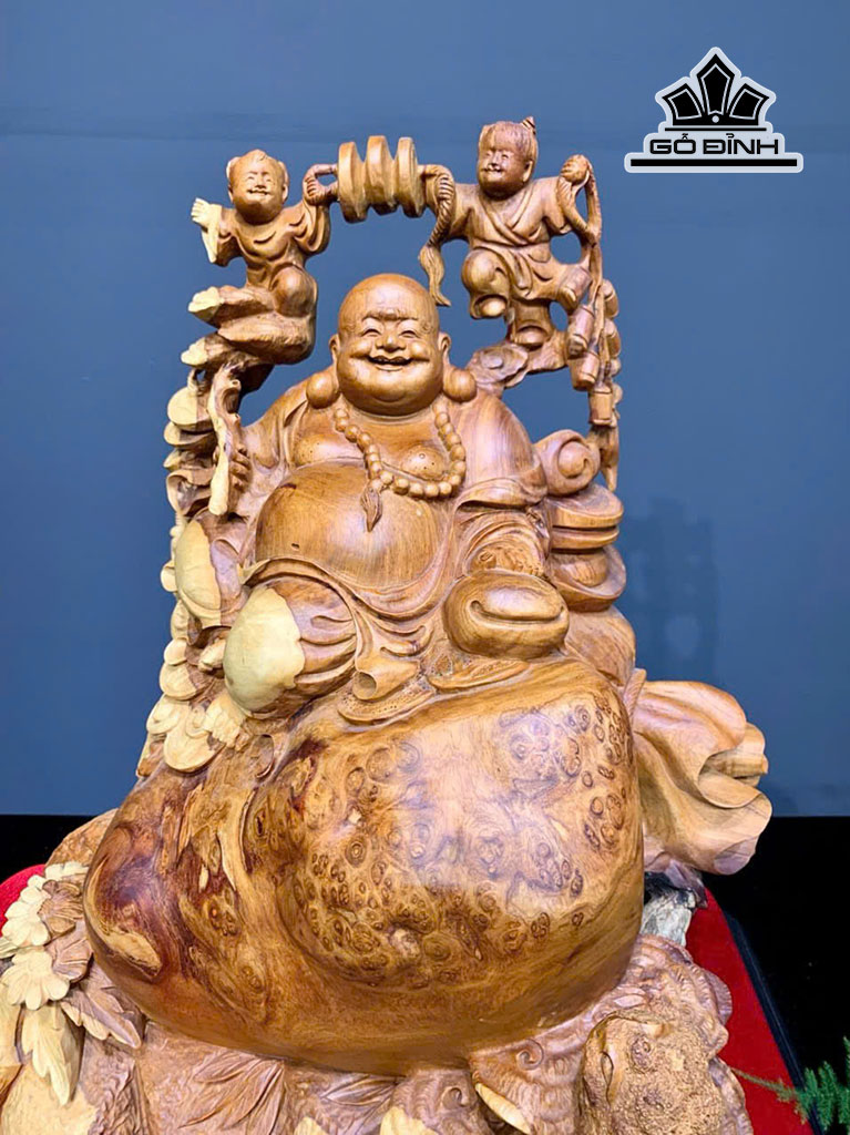 tuong-phat-di-lac-go-nu-huong-cao-59-ngang-52-sau-41-cm-460119