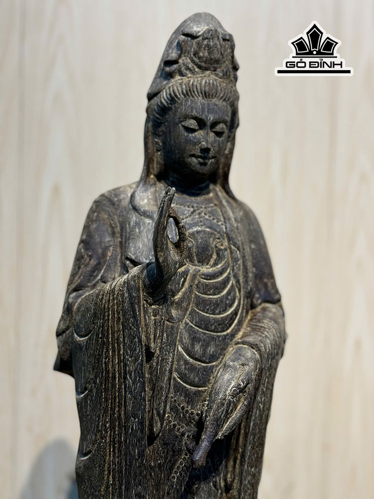 tuong-phat-quan-the-am-bo-tat-go-tram-huong-cao-70-ngang-20-cm-nang-45kg-460941