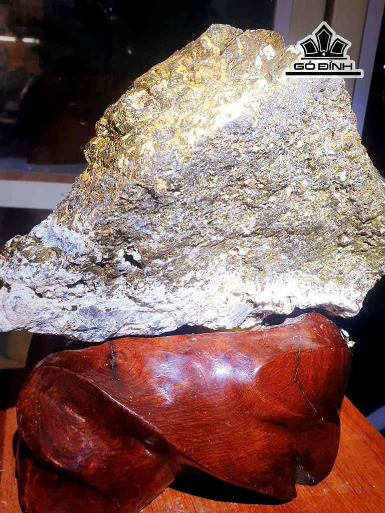 tac-pham-da-pyrite-cao-26-ngang-25-cm-58kg-461133