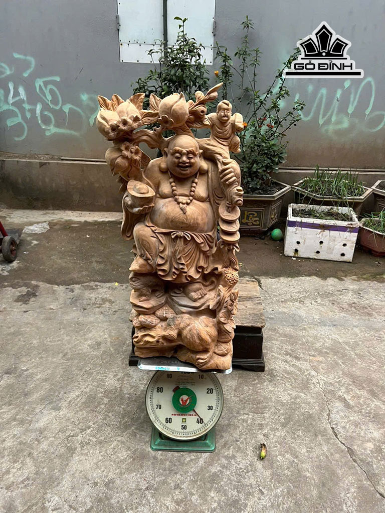 tuong-phat-di-lac-nhat-phuc-go-ngoc-am-cao-90-ngang-42-sau-30-cm-461404
