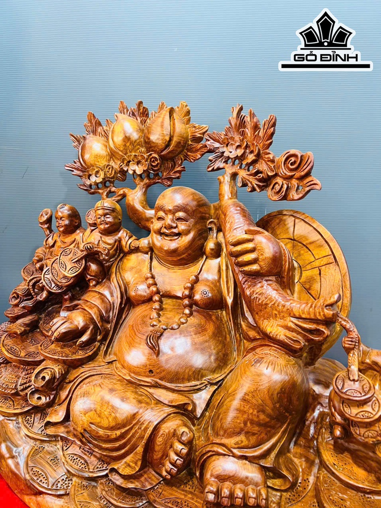 tuong-phat-di-lac-tam-phuc-go-huong-cao-54-ngang-66-sau-43-cm-462812