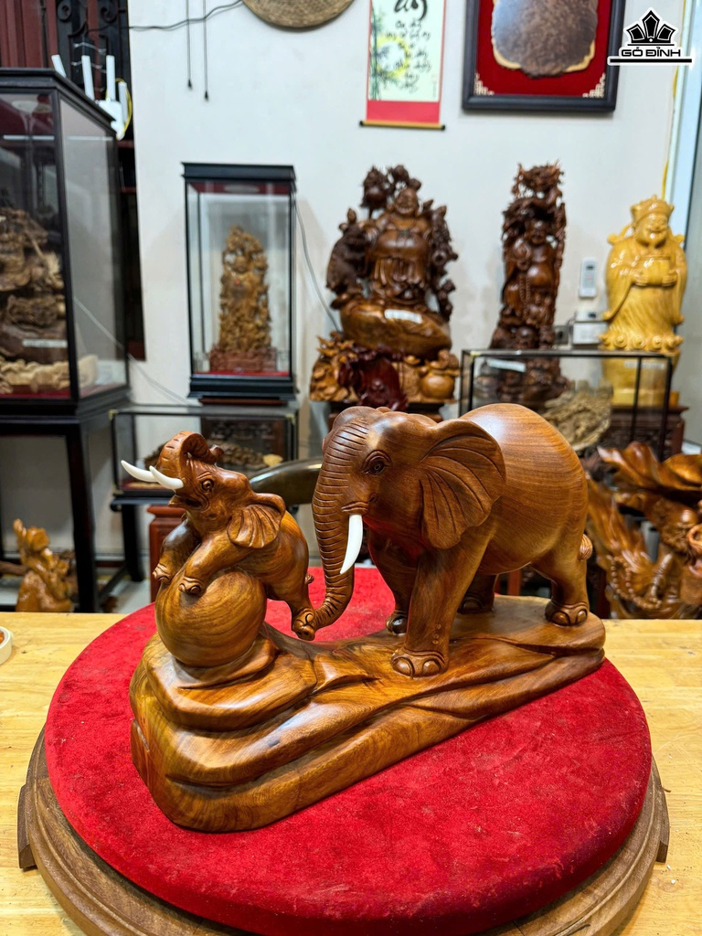 tuong-voi-mau-tu-go-huong-cao-25-ngang-42-sau-14-cm-464271