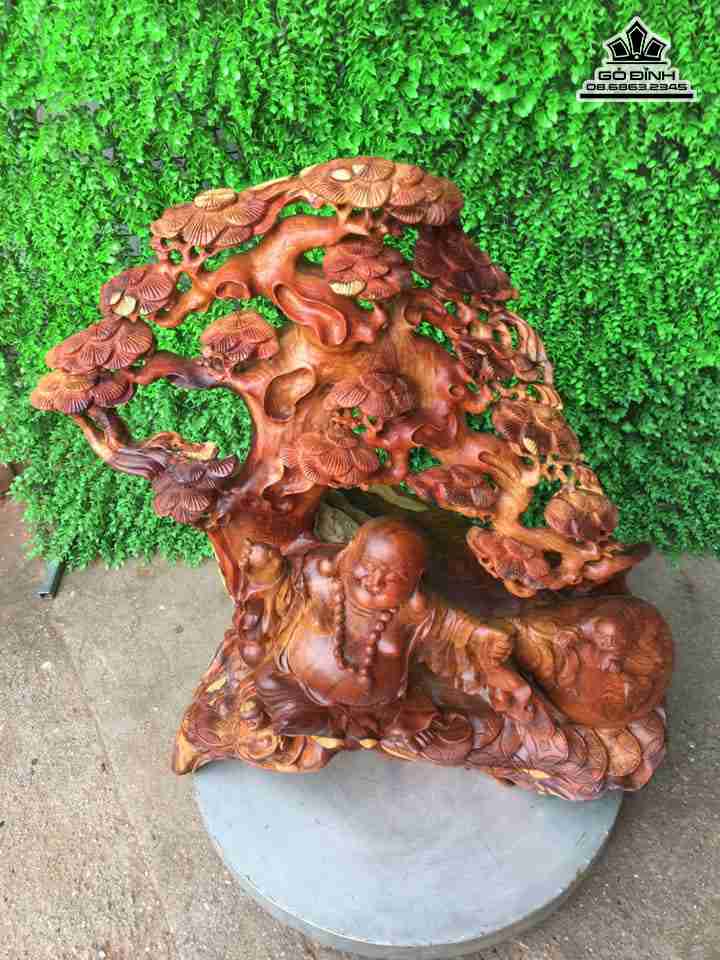 gia-Tuong-Phat-Di-Lac-dung-goc-tung-go-huong