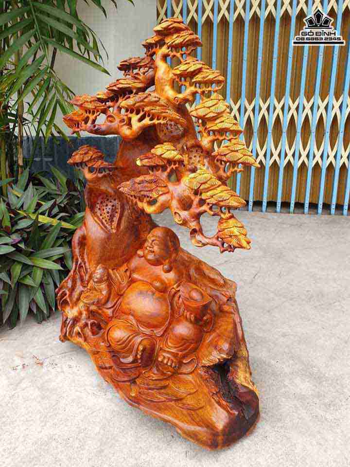 Tuong-Phat-Di-Lac-Ngoi-Goc-Tung-Go-Huong-1