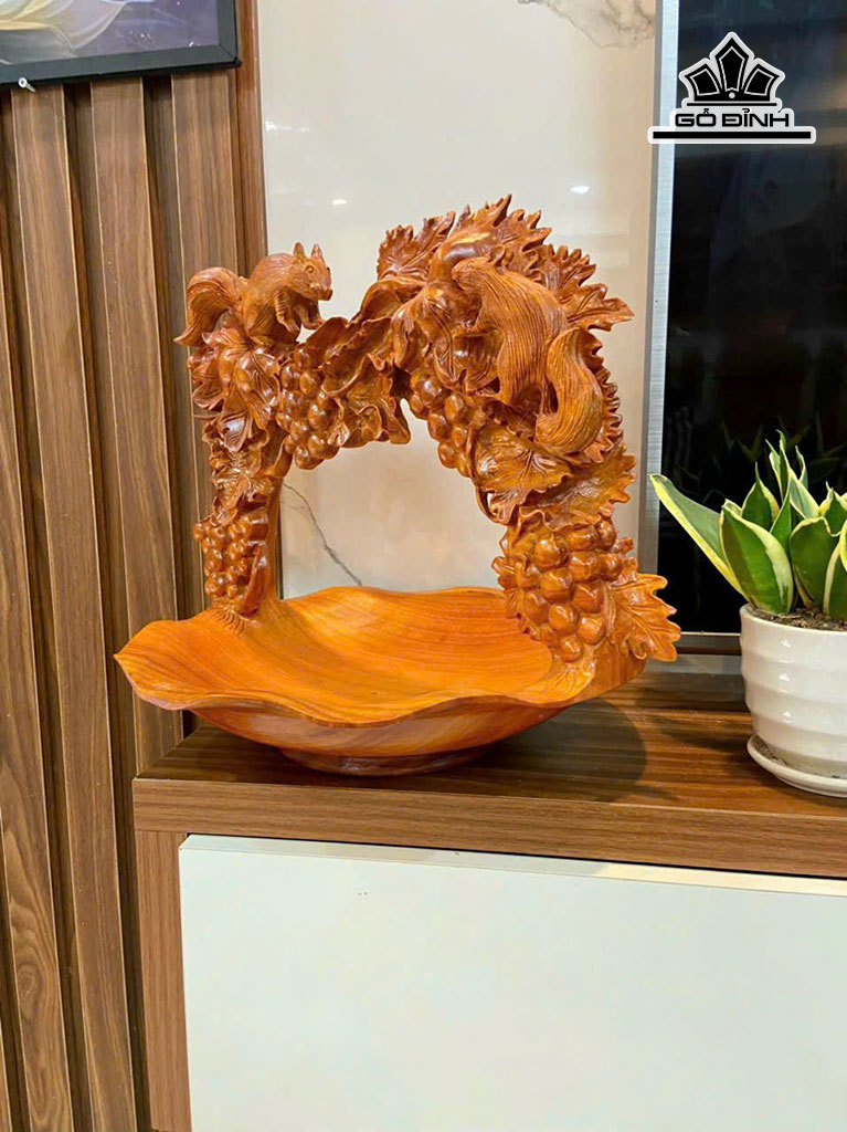 Giỏ Đựng Trái Cây Gỗ Hương Cao 35 Ngang 43 Sâu 37 (cm)