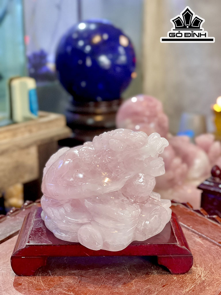 Long Quy Đá Thạch Anh Hồng Cao 12 Ngang 9 (cm) 1,97kg