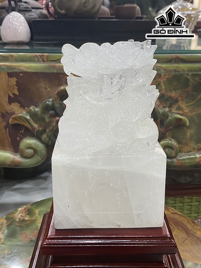 Ấn Rồng Đá Thạch Anh Trắng Cao 18,5 Ngang 11 Sâu 11 (cm) 3,85kg