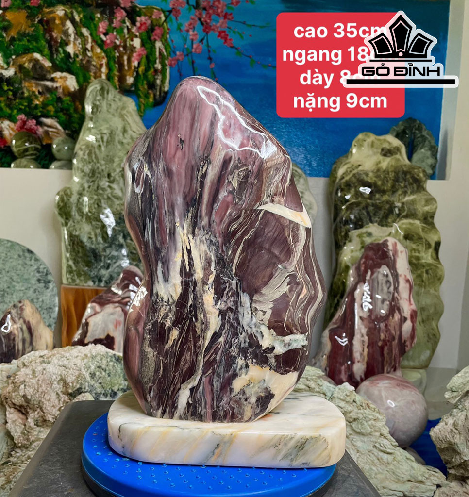 Tác Phẩm Đá Serpentine Cao 35 Ngang 18 Sâu 8 (cm) 9kg