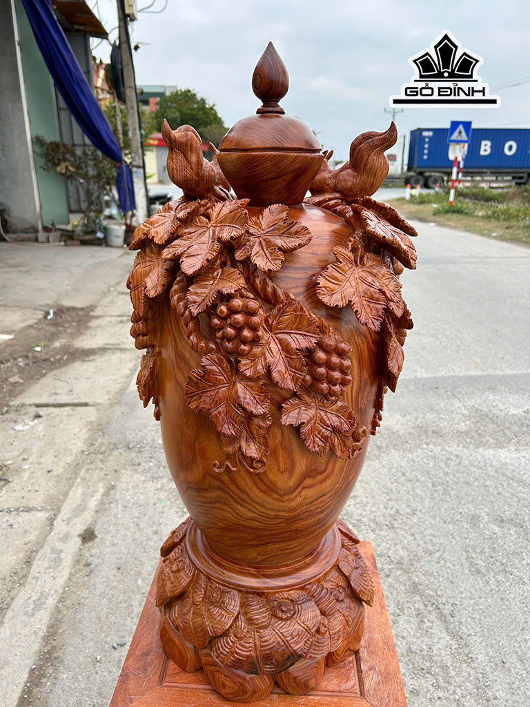 Chum Phú Quý Nho Sóc Gỗ Cẩm Cao 79 Ngang 37 Sâu 33 (cm) - 45kg