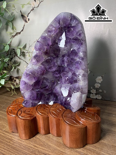 Tinh Thể Đá Thạch Anh Tím Cao 28 Ngang 24 Sâu 28 (cm) 5,1kg