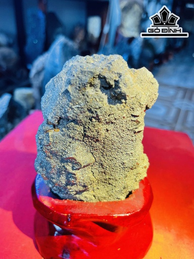 Vàng Găm Tinh Thể Đá Pyrite Cao 16 (cm) 1,2kg