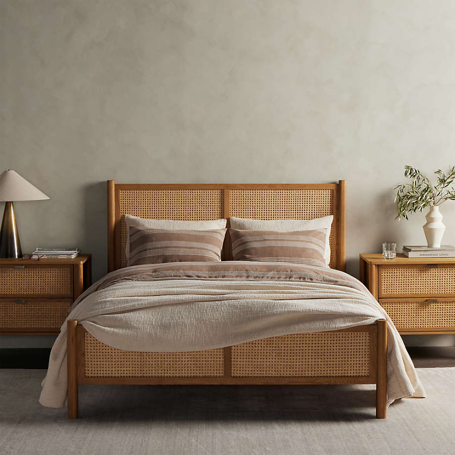 Giường gỗ Sồi (Oak) mang lại chất lượng tuyệt vời